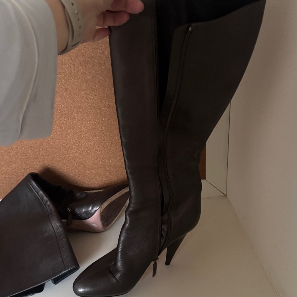 Prada Leather Women's Boots - Picture 10 of 10